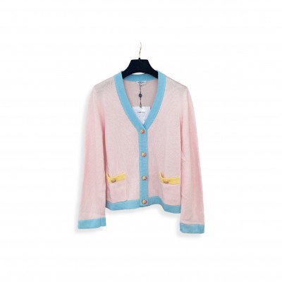 CHANEL V NECK KNIT CARDIGAN WITH DOUBLE POCKETS 